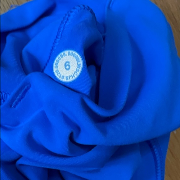 Lululemon Free to Speed High-Rise Tight 25"
Wild Bluebell size 6 EUC - Picture 10 of 12